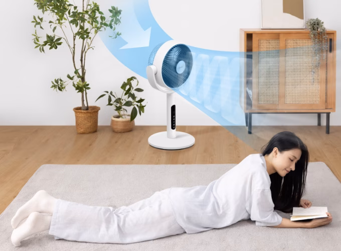 Luồng gió đối lưu mạnh mẽ từ quạt Levoit CirculAir giúp làm mát toàn bộ căn phòng. Ảnh: Levoit Vietnam