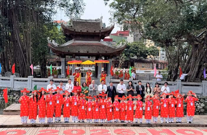 Vinh danh 22 Trạng nguyên tại vòng chung kết Ngày hội “Trạng nguyên nhỏ tuổi” lần thứ XXIV năm học 2025 - 2026. Ảnh: CTV