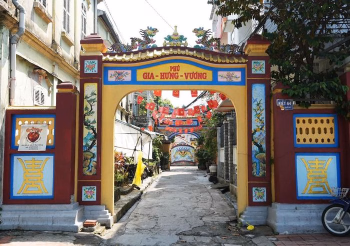 Phủ Gia Hưng Vương - một trong những công trình tiêu biểu cho sự quyền quý và tinh xảo của kiến trúc phủ đệ Huế. Ảnh: Nguyên Lý - TTXVN